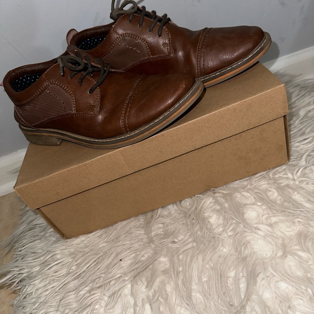 Steve Madden boy shoes